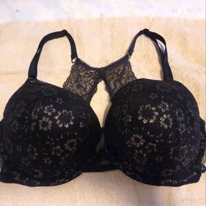 Elegant Black Lace Bra Front Close